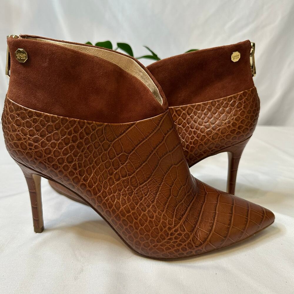 Louise et Cie Brown Ankle Booties Stiletto Heels‎ Pointed Toe Size 9.5 - Picture 2 of 7